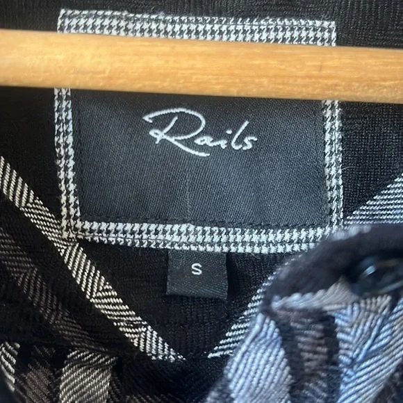 Rails Flannel - Picture 3 of 4